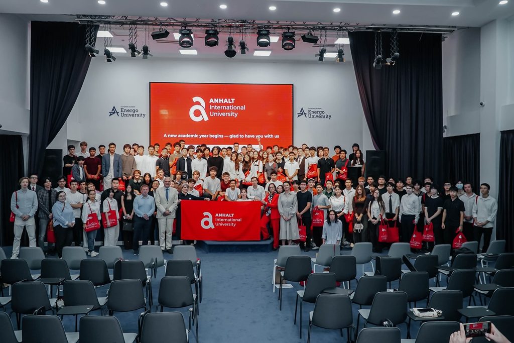 Anhalt International University приветствует студентов первого курса (5)